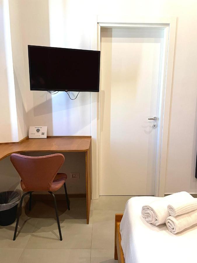 Casa Cecilia Hotel Roma Ngoại thất bức ảnh