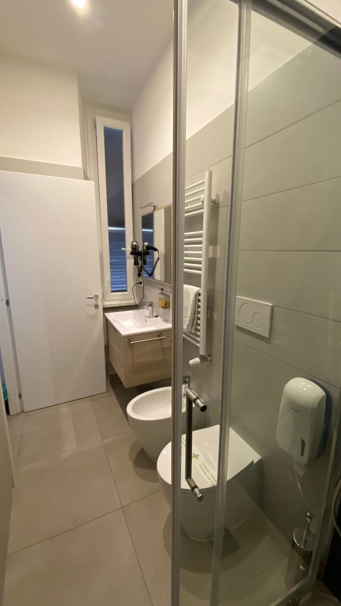 Casa Cecilia Hotel Roma Ngoại thất bức ảnh