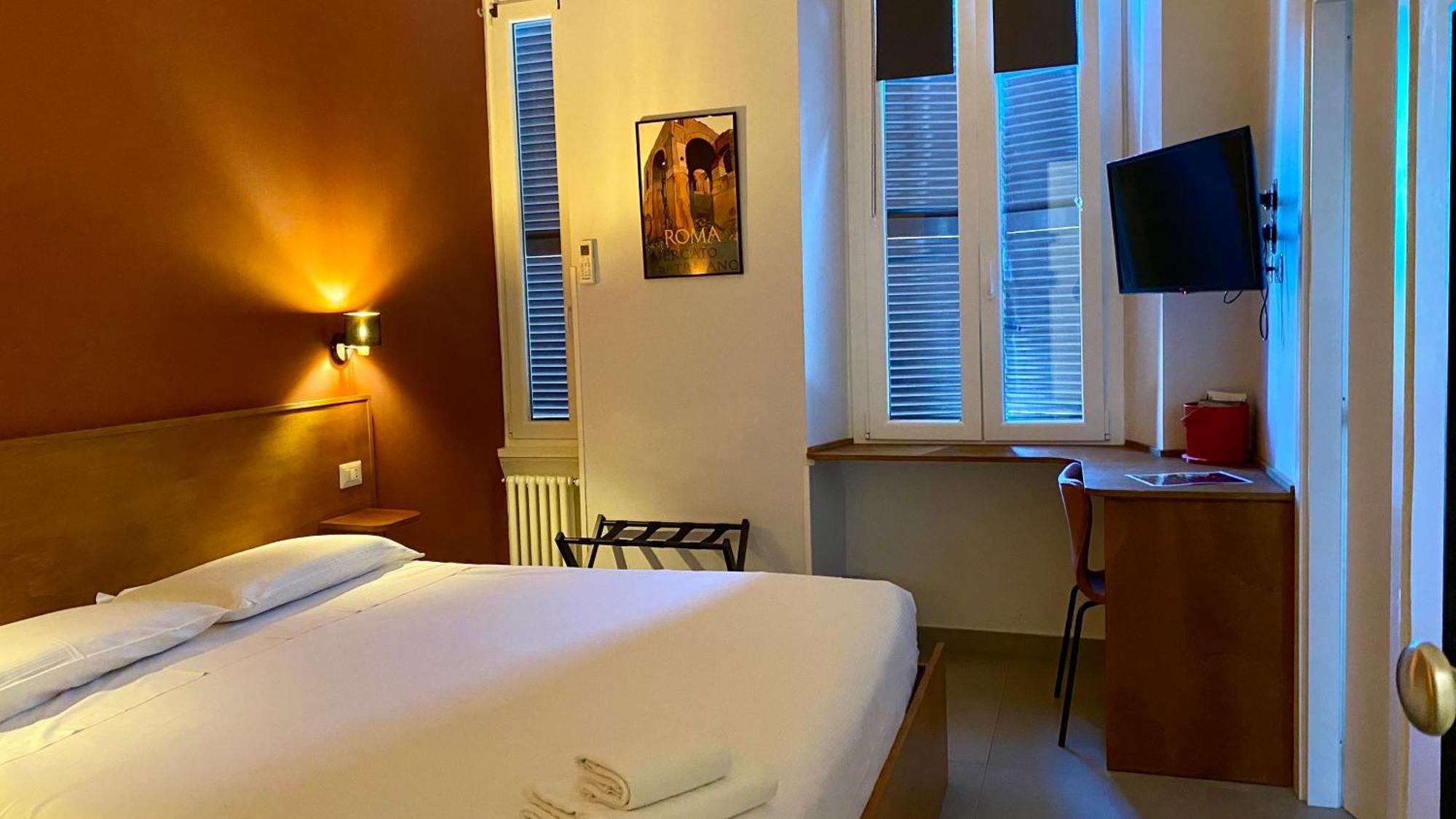 Casa Cecilia Hotel Roma Ngoại thất bức ảnh