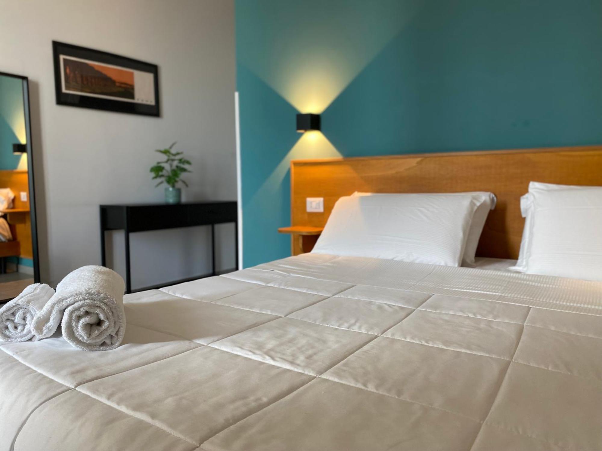 Casa Cecilia Hotel Roma Ngoại thất bức ảnh